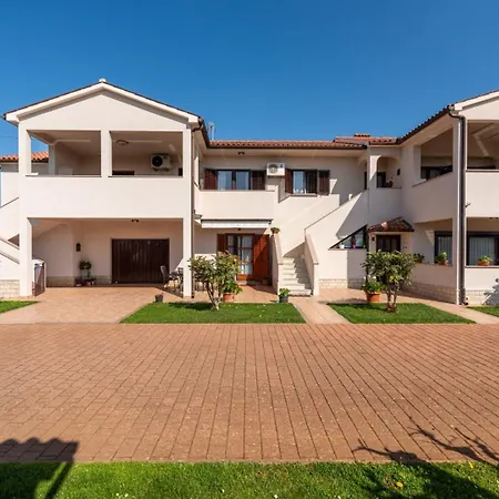 아파트 Marchela Nova Vas (Porec)
