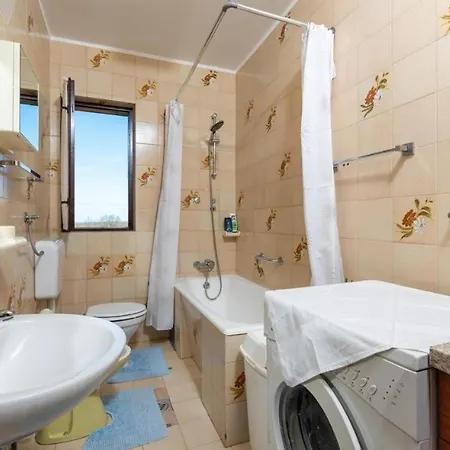Marchela Apartment *